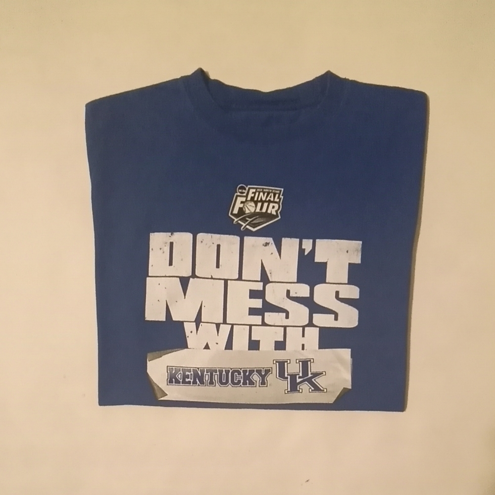 University of Kentucky 2014 -15 Final Four Tee